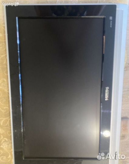 Телевизор philips с неисправностью