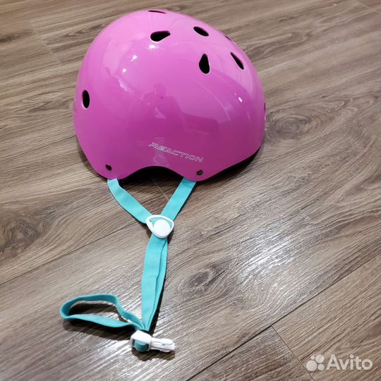 Детский шлем защитный для роликов