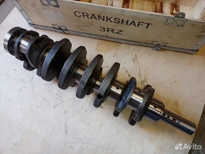 Коленвал 3RZ 13411-75020 новый на Toyota