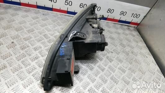 Фара правая nissan primera P11 (2ST11MU01)