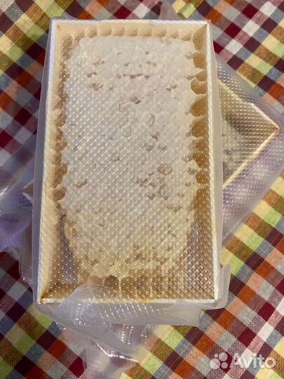 Варенье из сосновых шишек / шоколад / мед в сотах