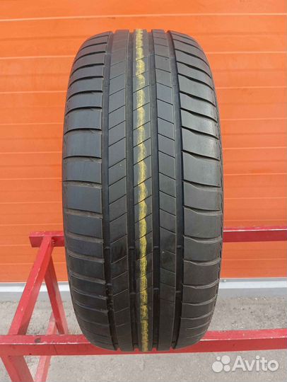 Bridgestone Turanza T005 215/55 R17 94V