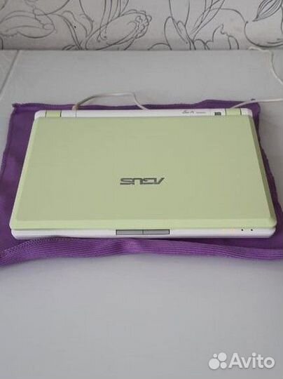 Нетбук Asus