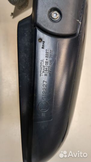 Зеркало боковое левое Toyota Prius, 2005