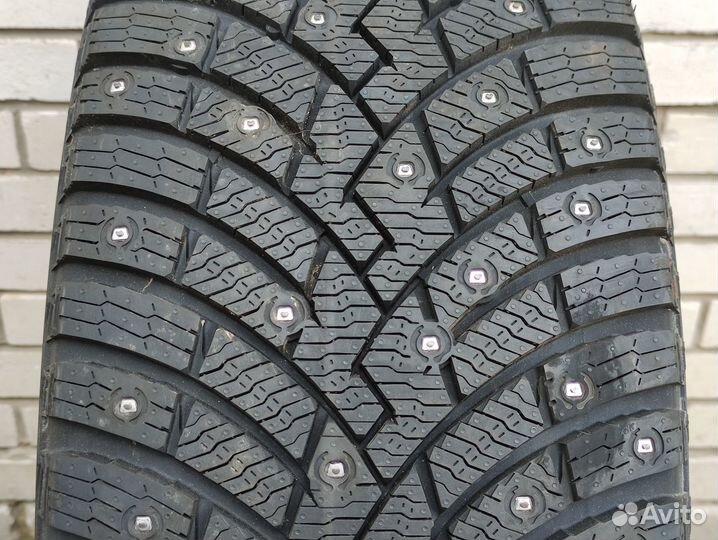 Pirelli Scorpion Ice Zero 2 235/55 R18 104H