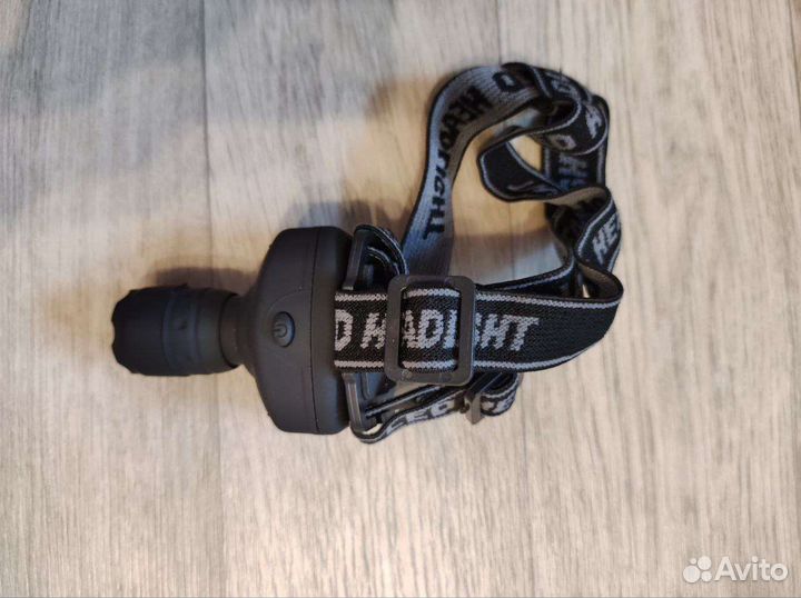 Налобный фонарь