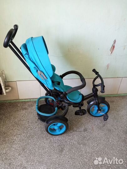 Детский велосипед трехколесный с ручкой