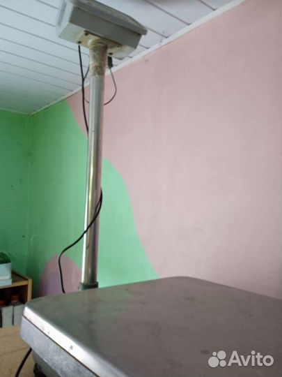 Весы напольные электронные