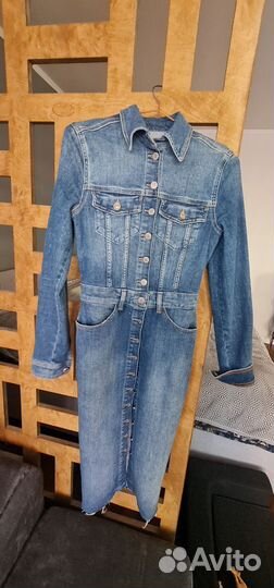 Джинсовое платье Guess