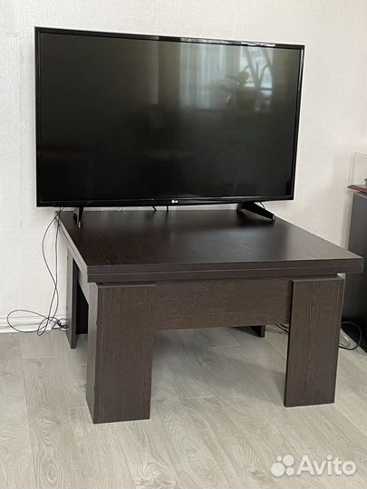 Стол из массива