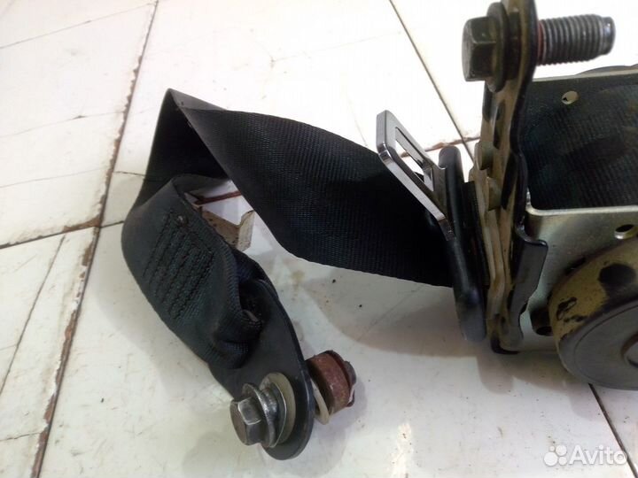 Ремень безопасности задний левый