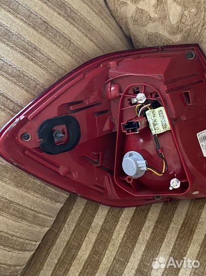 Задний правый фонарь на крыло mersedes GL W166