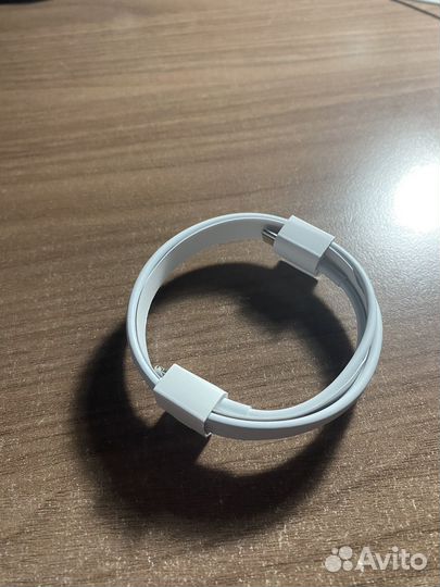 Провод на iPhone оригинал