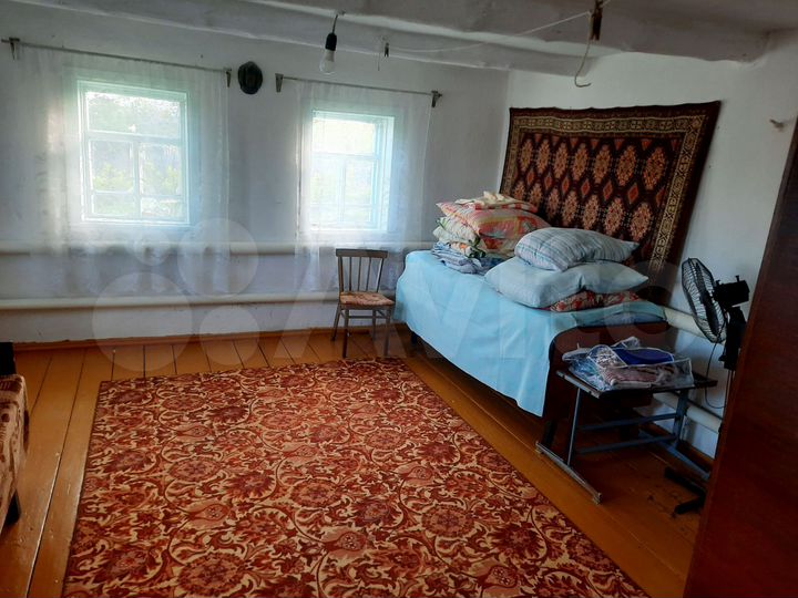 Дом 60 м² на участке 50 сот.