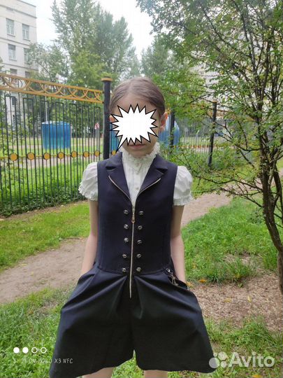 Комбинезон шортами школьный Маленькая Леди