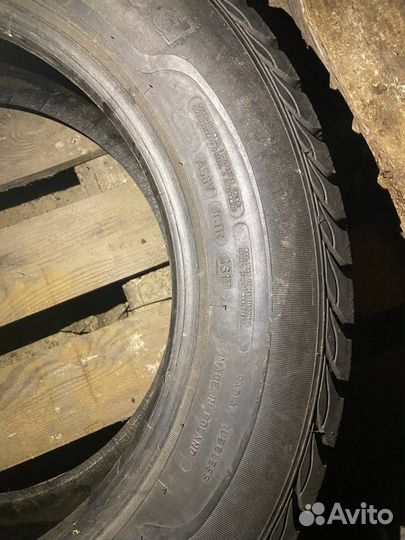 Sava Intensa 215/65 R16 98