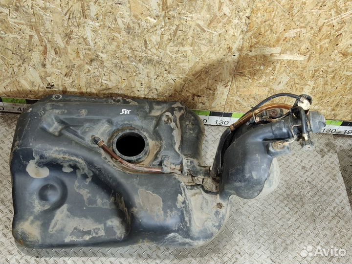 Бак топливный Volkswagen Passat b3 b3