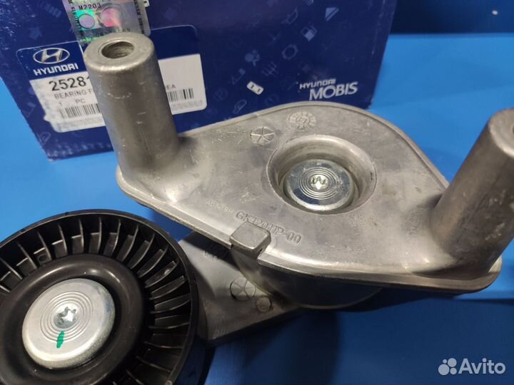 Ролик натяжной ремня генератора