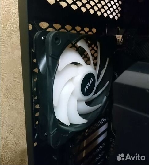 Корпусные вентиляторы 120мм MSI
