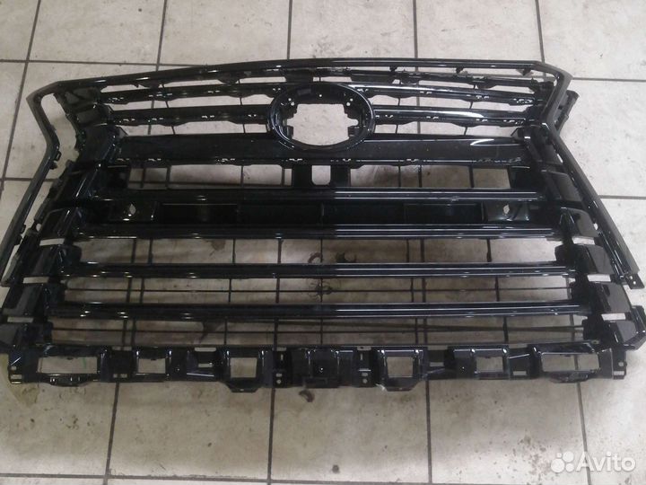 Решетка радиатора lexus lx 570