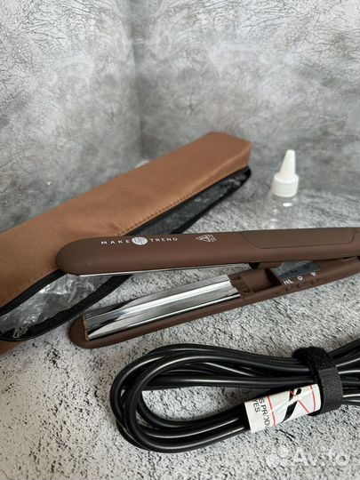 Паровой утюжок для волос MakeupTrend Титан