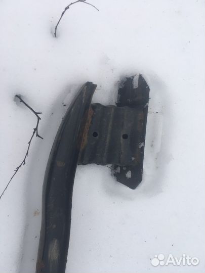 Усилитель заднего бампера mondeo 4