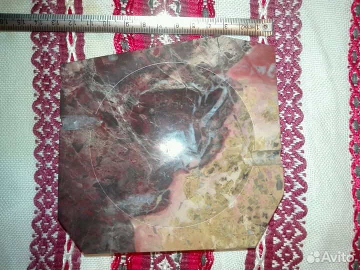 Пепельница из природного камня(мрамор и яшма)