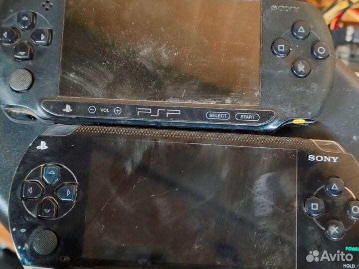 Две PSP на запчасти