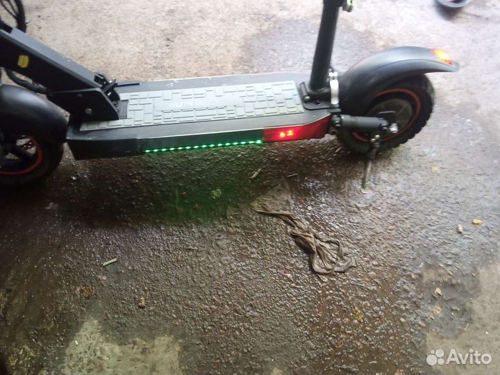 Электронный самокат для взрослых бу