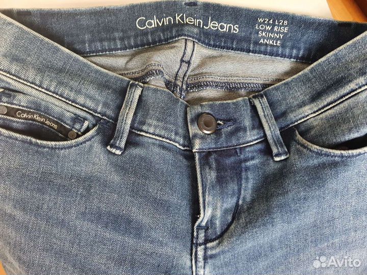 Джинсы Calvin klein
