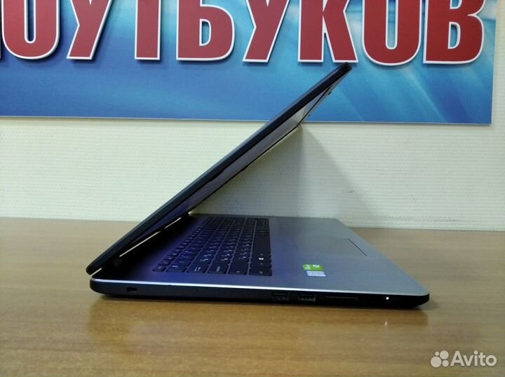 Игровой ноутбук Asus / 17 дюймов / geforce 2gb