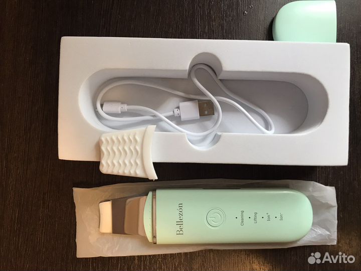 Аппарат для ультразвуковой чистки лица