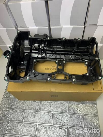 Крышка головки блока цилиндров BMW 320i 520i