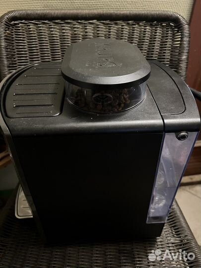 Кофемашина зерновая Krups EA81*