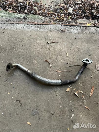 Патрубок сброса масла с турбины в поддон skoda