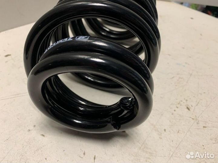 Пружина задняя Volkswagen Passat B6 2005-2010