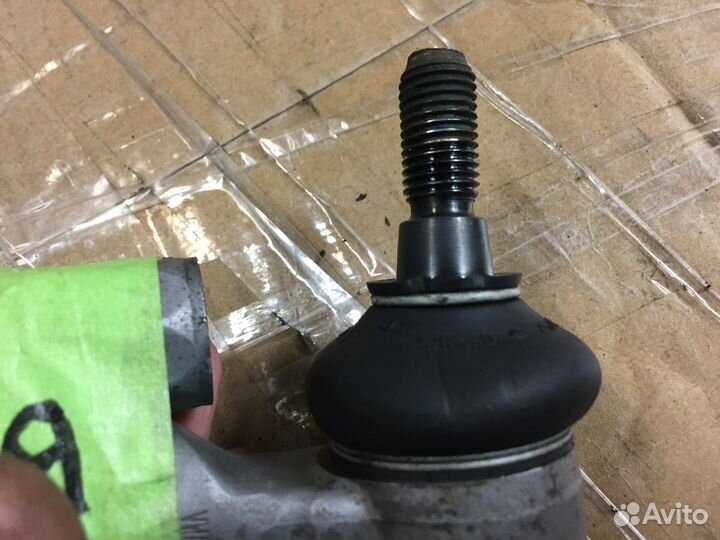 Оригинальные рулевые наконечники VAG