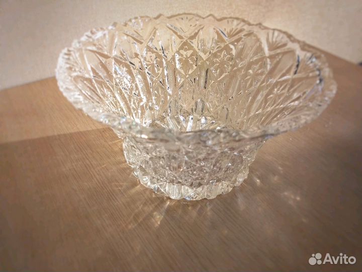 Ваза хрустальная