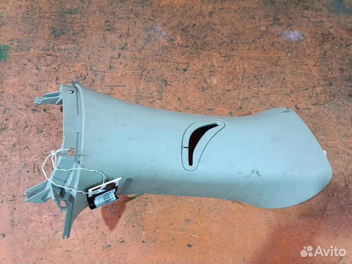 Обшивка багажника Toyota Wish ZNE14G (Заднее Левое Верхнее)