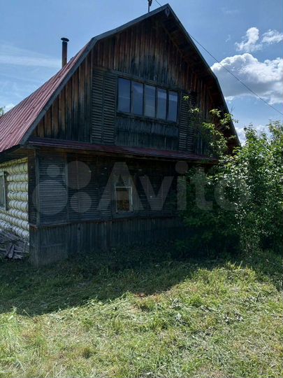 Дом 25 м² на участке 10 сот.