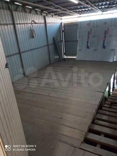 Гараж, > 30 м²