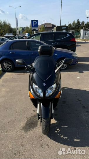 Yamaha T-MAX 500