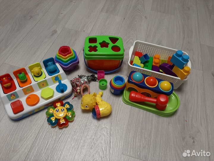 Развивающие игрушки от 1 года пакетом