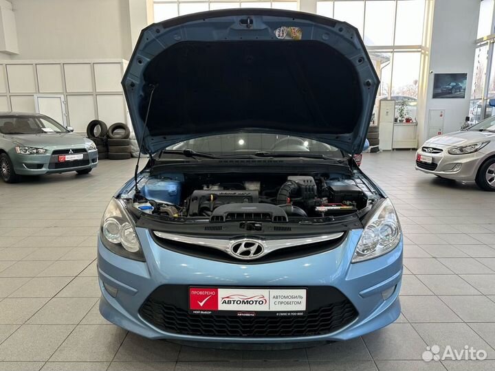 Hyundai i30 1.6 AT, 2011, 237 202 км
