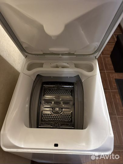 Стиральная машина с вертикальной загрузкой