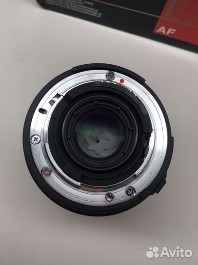 Sigma 50mm f/2.8 DG Macro Nikon F