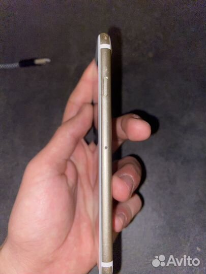 iPhone 7, 32 ГБ