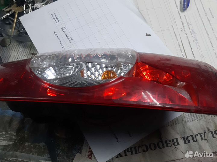 Фара задняя на шевроле нива стекло битое