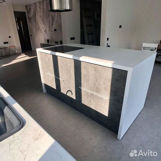 Кухни на заказ. Своё производство