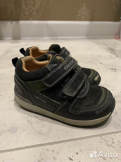 Кроссовки geox